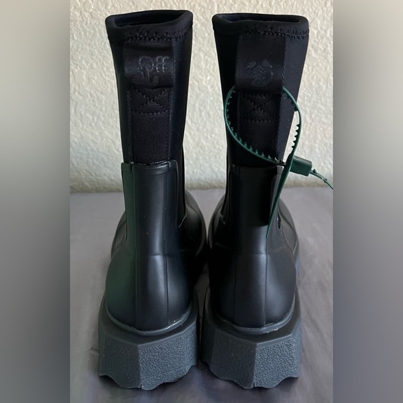 Off White Black Sponge Rainboots Size 8 NIB - Picture 5 of 12